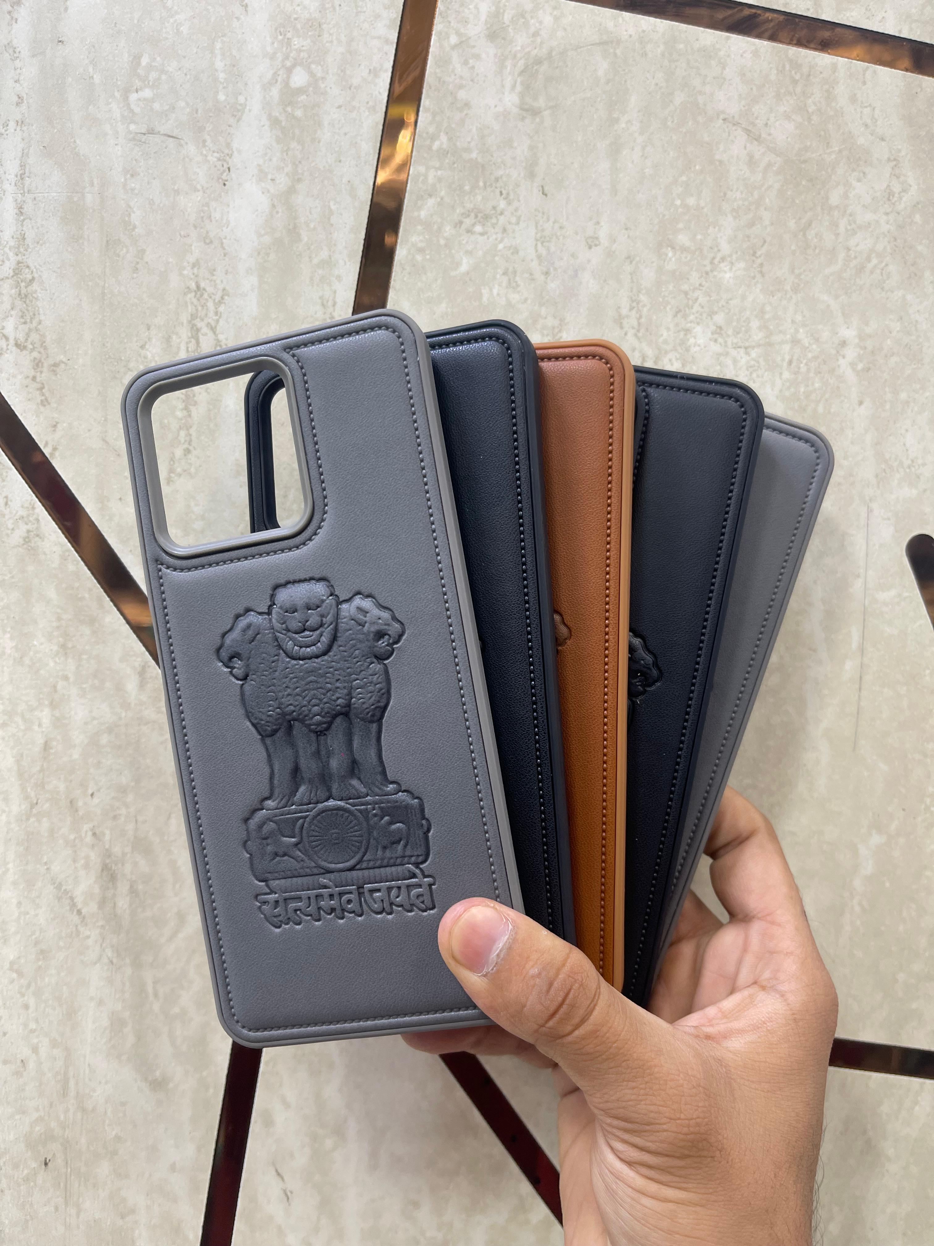 STJ-1 SATYAMEV JAYTE LEATHER WITH INSIDE CLOTH CASE