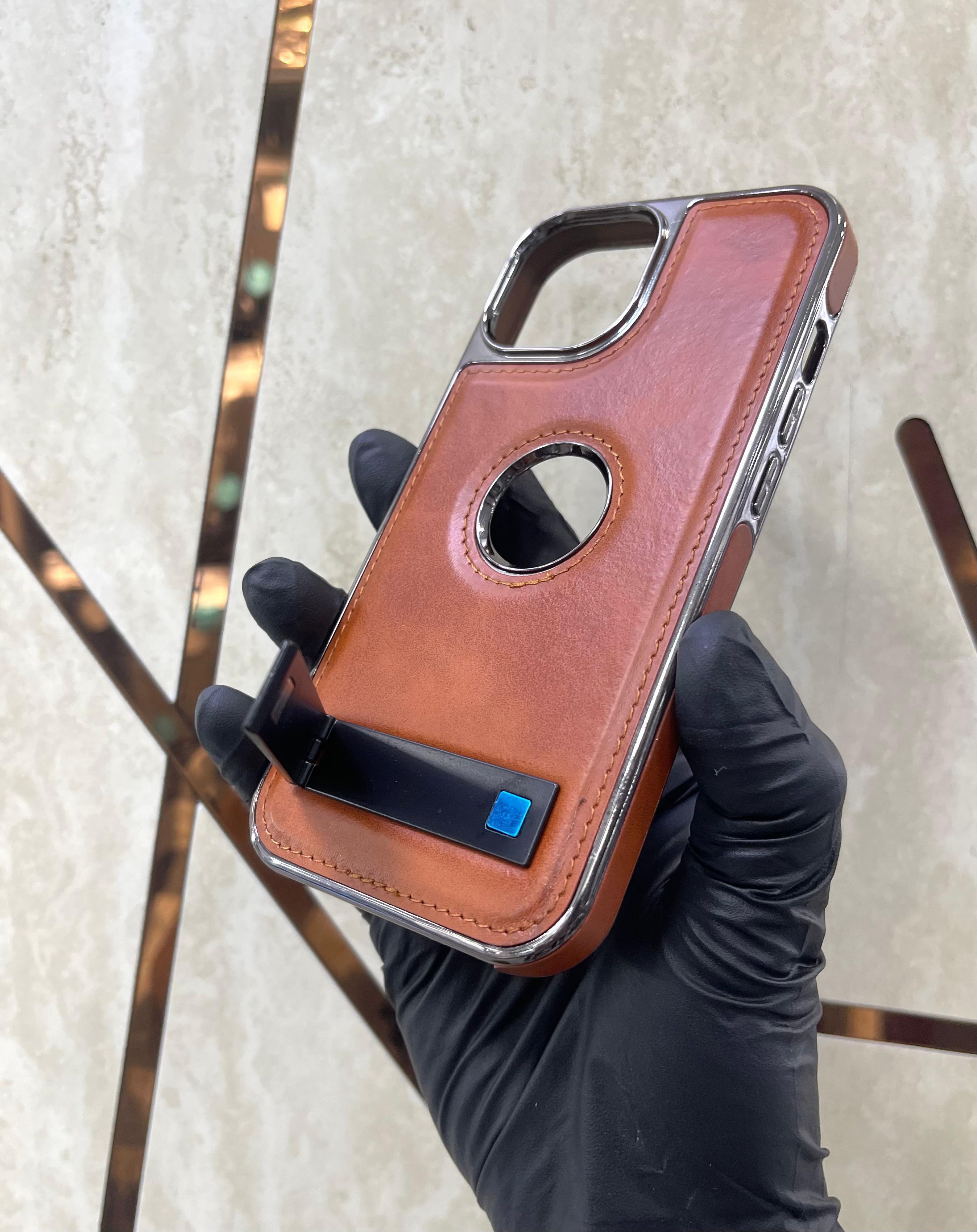 HDD-4 STAND LEATHER MAGSAFE CASE