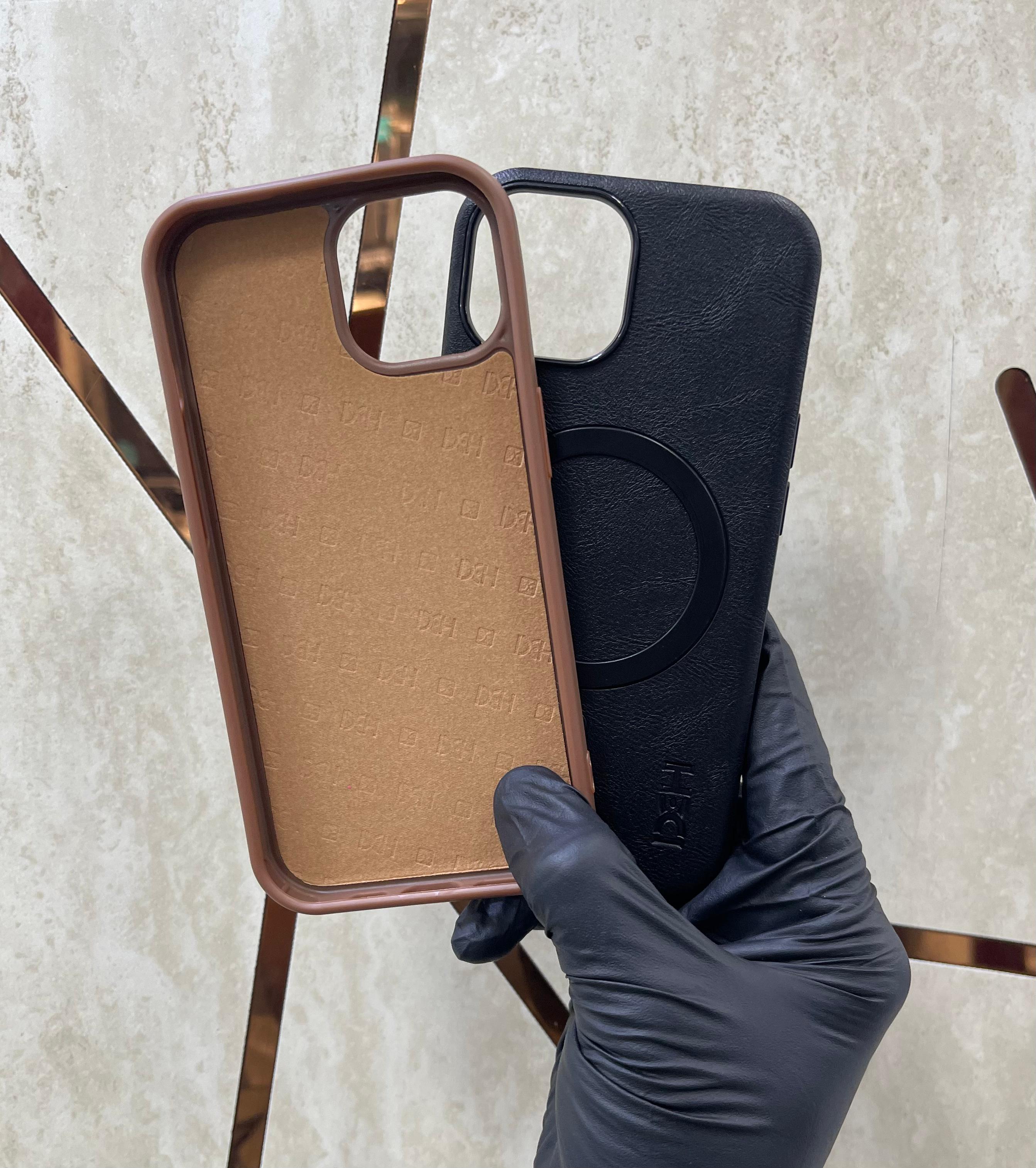 HDD-7 LEATHER MAGSAFE CASE